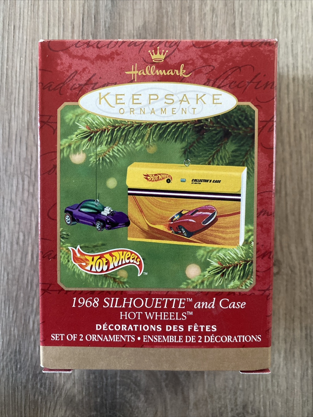 Vtg Hallmark Keepsake Ornaments 1968 Silhouette & Case Vtg Hallmark Keepsake Ornaments 1968 Silhouette & Case