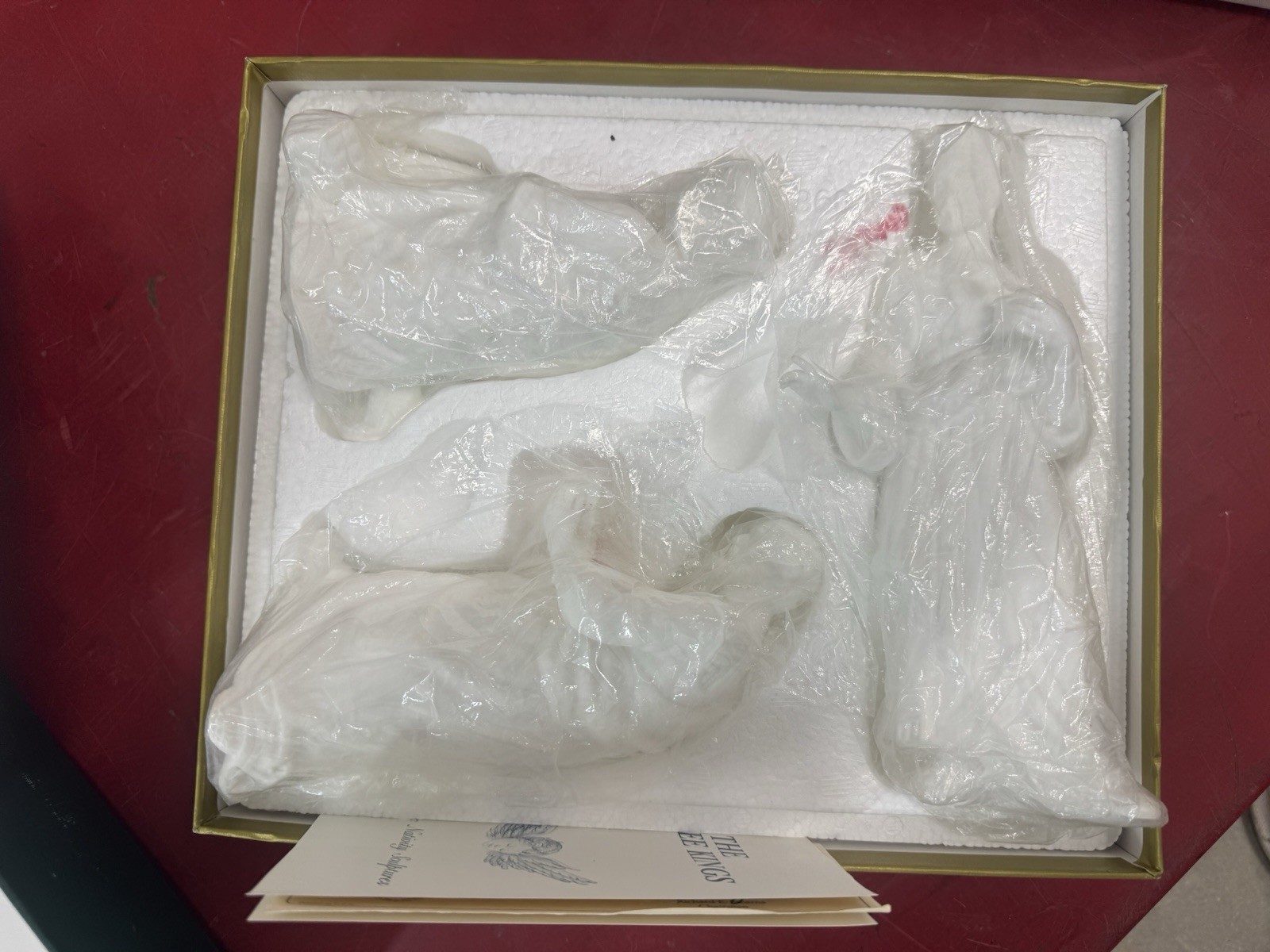 MIB Lenox Fine Bone China Three Kings Nativity Figurines W/ Box & COA MIB Lenox Fine Bone China Three Kings Nativity Figurines W/ Box & COA