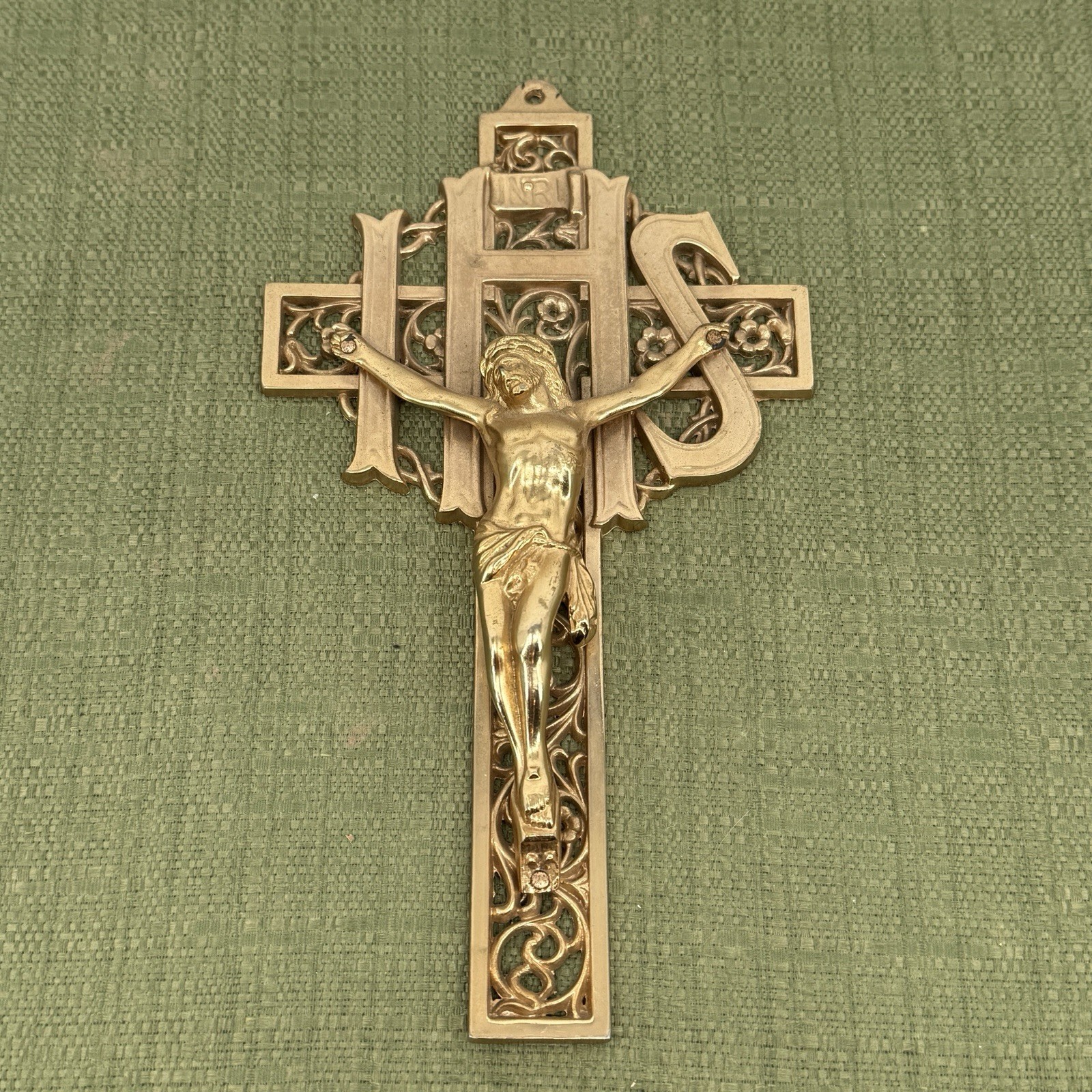 Vintage Crucifix IHS Cross Jesus Ornate Filigree Brass Wall Hanging 9.5 Vintage Crucifix IHS Cross Jesus Ornate Filigree Brass Wall Hanging 9.5