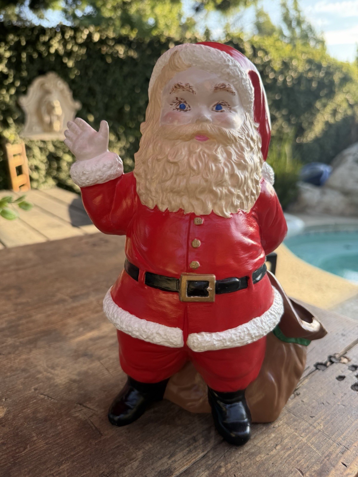 Vintage 1973 Duncan Ceramics. Santa Waving. 10 Inches Vintage 1973 Duncan Ceramics. Santa Waving. 10 Inches