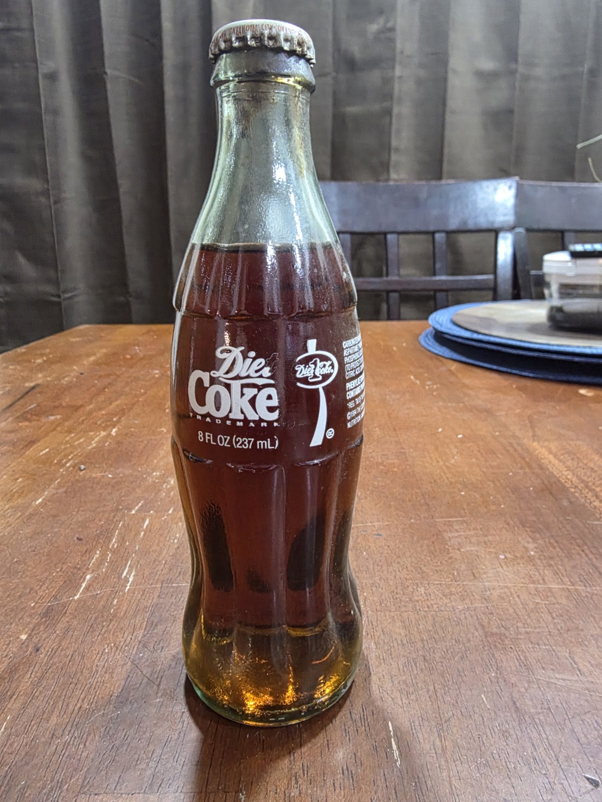 Vintage 1994 Coca-Cola DIET COKE 8 OZ FULL BOTTLE Non-Returnable Vintage 1994 Coca-Cola DIET COKE 8 OZ FULL BOTTLE Non-Returnable