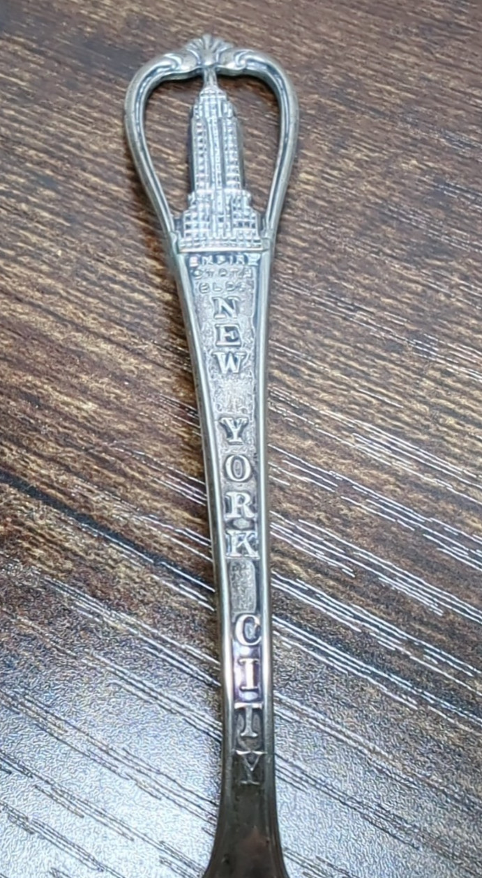 Vintage New York City Empire State Building ENCO Inc 1945-\'65 Souvenir Spoon-FS Vintage New York City Empire State Building ENCO Inc 1945-\'65 Souvenir Spoon-FS