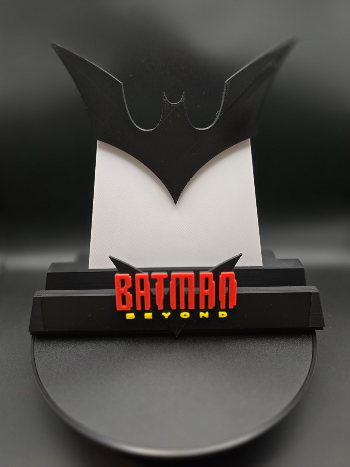 Batman Beyond - Comic Book Display Stand for Graded CGC, CBCS, Non-Graded Batman Beyond - Comic Book Display Stand for Graded CGC, CBCS, Non-Graded