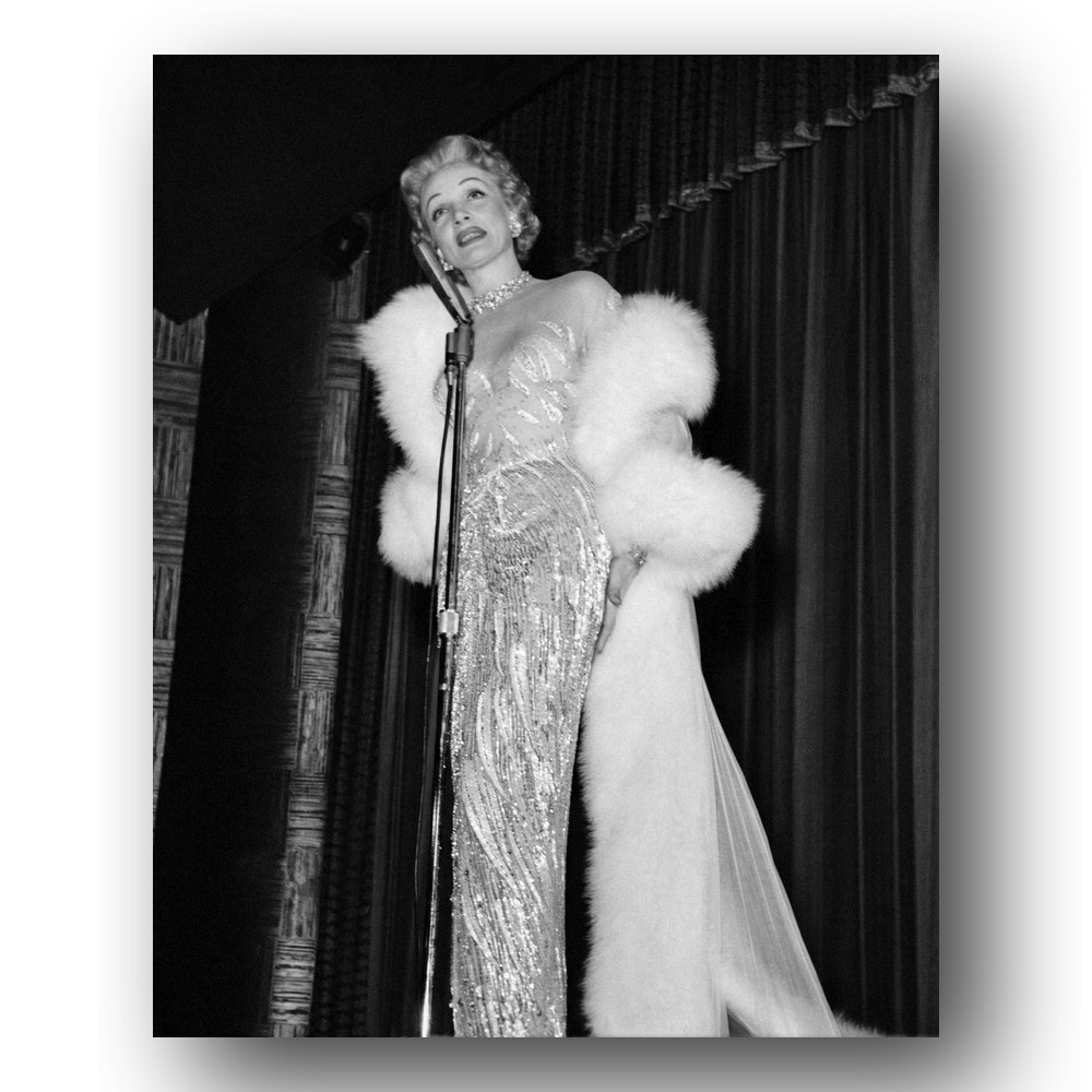 Marlene Dietrich Photo 8x10 Concert 1950s Live Performance Portrait Marlene Dietrich Photo 8x10 Concert 1950s Live Performance Portrait