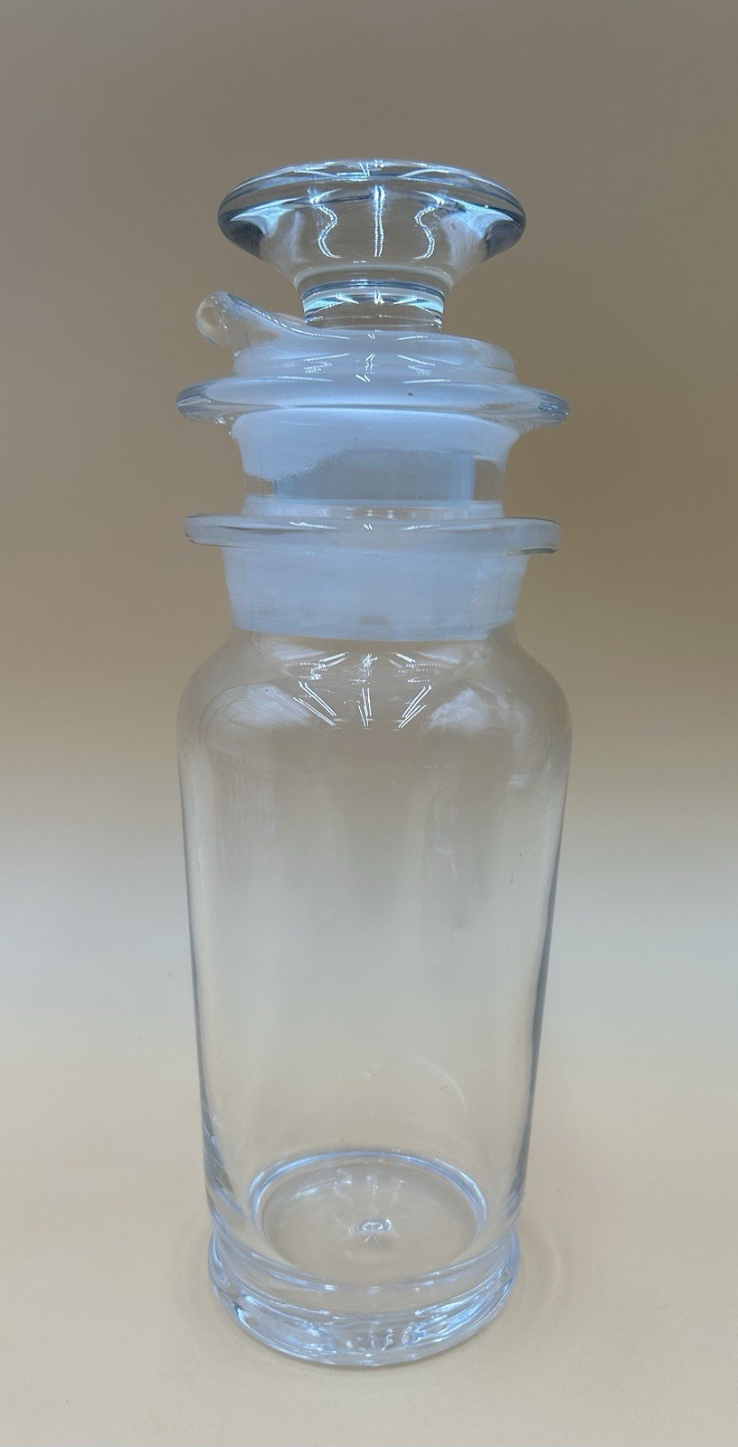 1930s Art Deco Heisey Glass Apothecary Cocktail Shaker 3 Piece Strainer Stopper 1930s Art Deco Heisey Glass Apothecary Cocktail Shaker 3 Piece Strainer Stopper