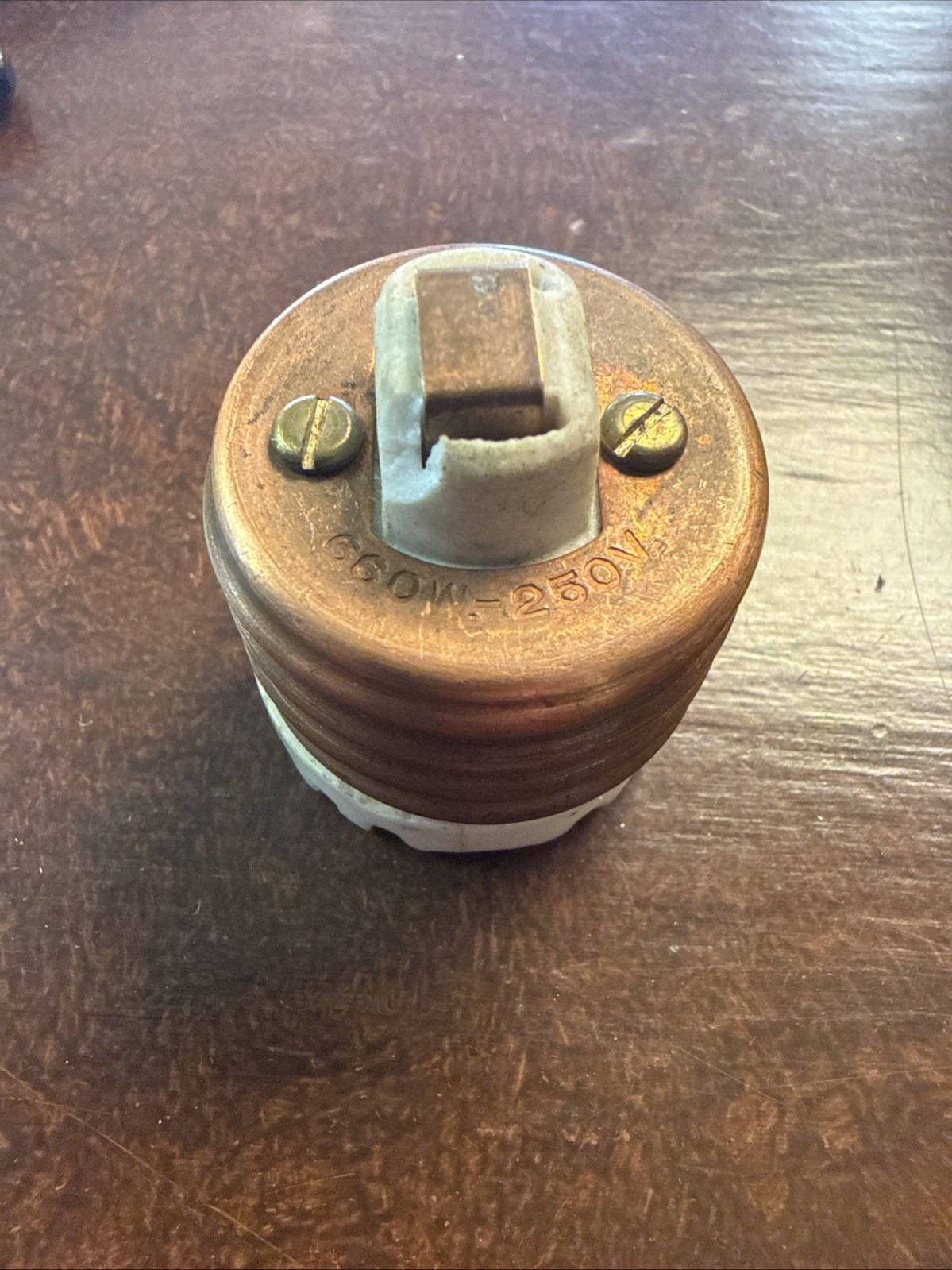 Antique Obsolete Porcelain Screw-in Fuse 650w 250v Not Tested Antique Obsolete Porcelain Screw-in Fuse 650w 250v Not Tested