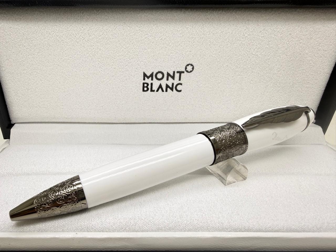 Premium Montblanc Writers Edition Daniel Defoe Ballpoint Pen With Box