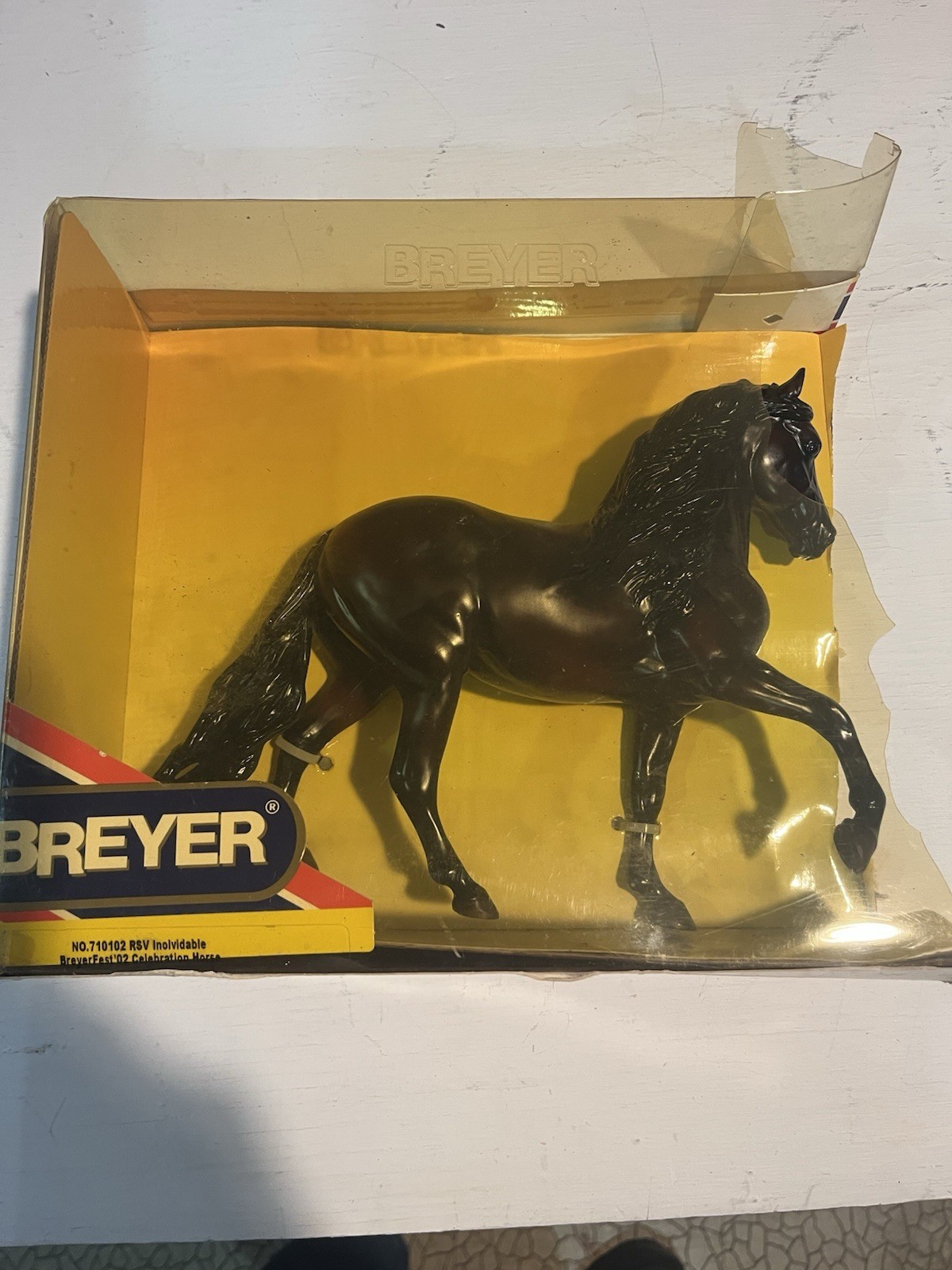 2002 Breyer Breyerfest Horse Inolvidable 710102 2002 Breyer Breyerfest Horse Inolvidable 710102