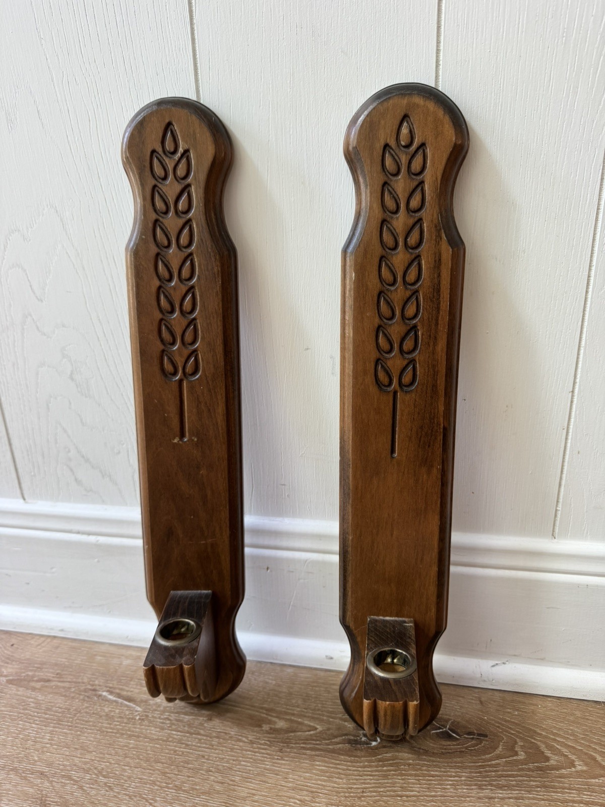 Wood Candlestick Holder Sconce Pair Wheat Grain Etched Wall Hanging Vintage Wood Candlestick Holder Sconce Pair Wheat Grain Etched Wall Hanging Vintage