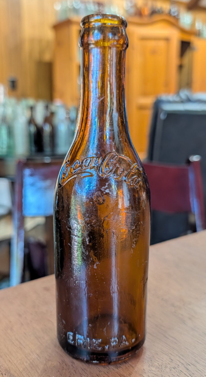 VINTAGE Amber Coca-Cola, Erie PA, Arch Script, Triple Script Soda Bottle, RARE VINTAGE Amber Coca-Cola, Erie PA, Arch Script, Triple Script Soda Bottle, RARE