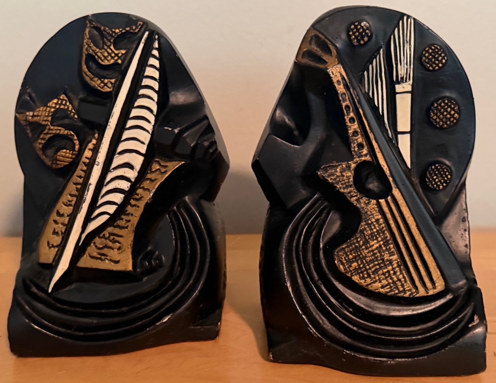 Vintage MCM SCULPURELINE Comedy Tragedy Guitar Chalkware Bookends Mid Century