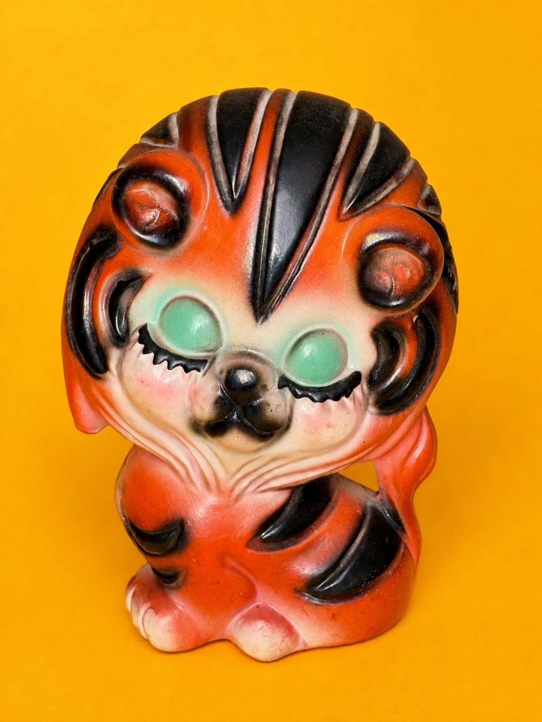 🐯 CUTE Vtg 1960s LEGO Japan Chalkware Eyelash Tiger Cat Coin Bank Psychedelic 🐯 CUTE Vtg 1960s LEGO Japan Chalkware Eyelash Tiger Cat Coin Bank Psychedelic