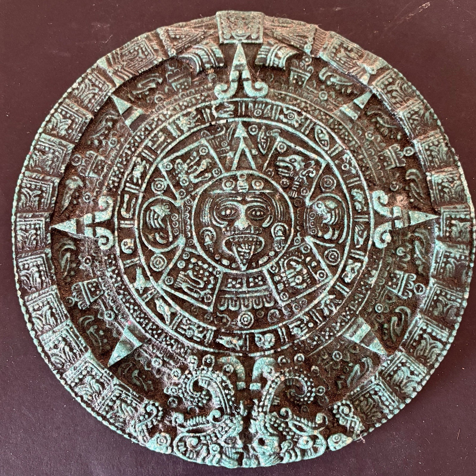 Vintage Mexican FOLK ART Aztec Mayan Calendar 9” Diameter. Map On Back. Green. Vintage Mexican FOLK ART Aztec Mayan Calendar 9” Diameter. Map On Back. Green.