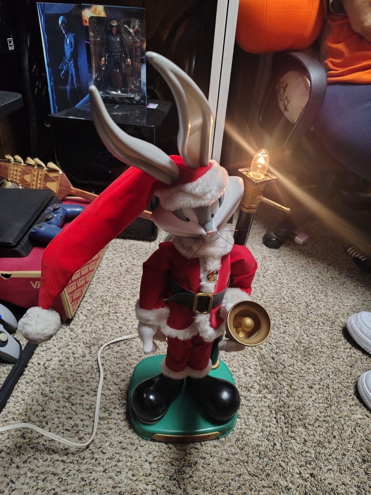 Vintage 1996 Looney Tunes Bugs Bunny Santa Christmas Lamp Light Up Animated Vintage 1996 Looney Tunes Bugs Bunny Santa Christmas Lamp Light Up Animated