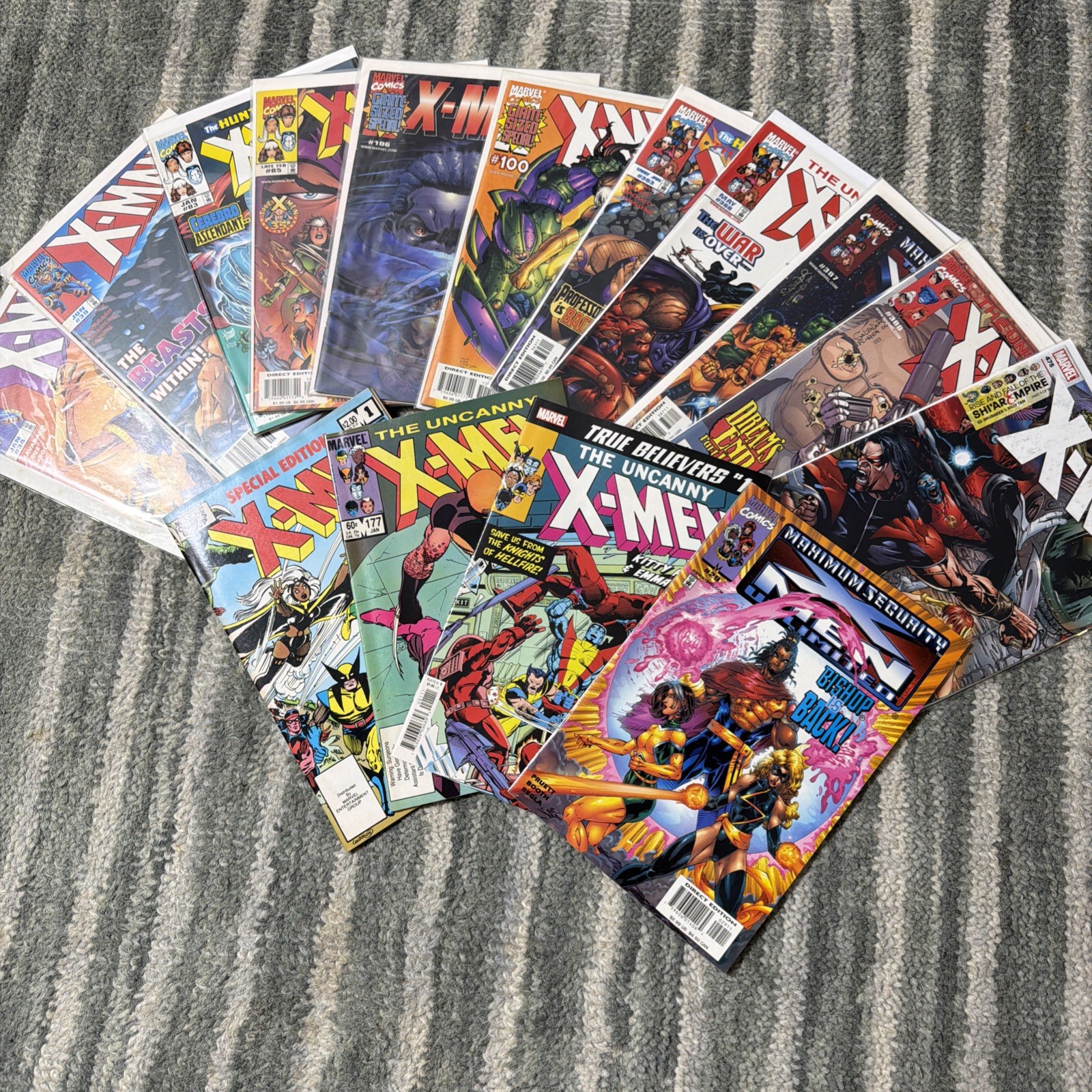 Marvel X-Men Uncanny X-Men Comic Book Lot 15 Issues Vintage Modern Mixed. :9 Marvel X-Men Uncanny X-Men Comic Book Lot 15 Issues Vintage Modern Mixed. :9