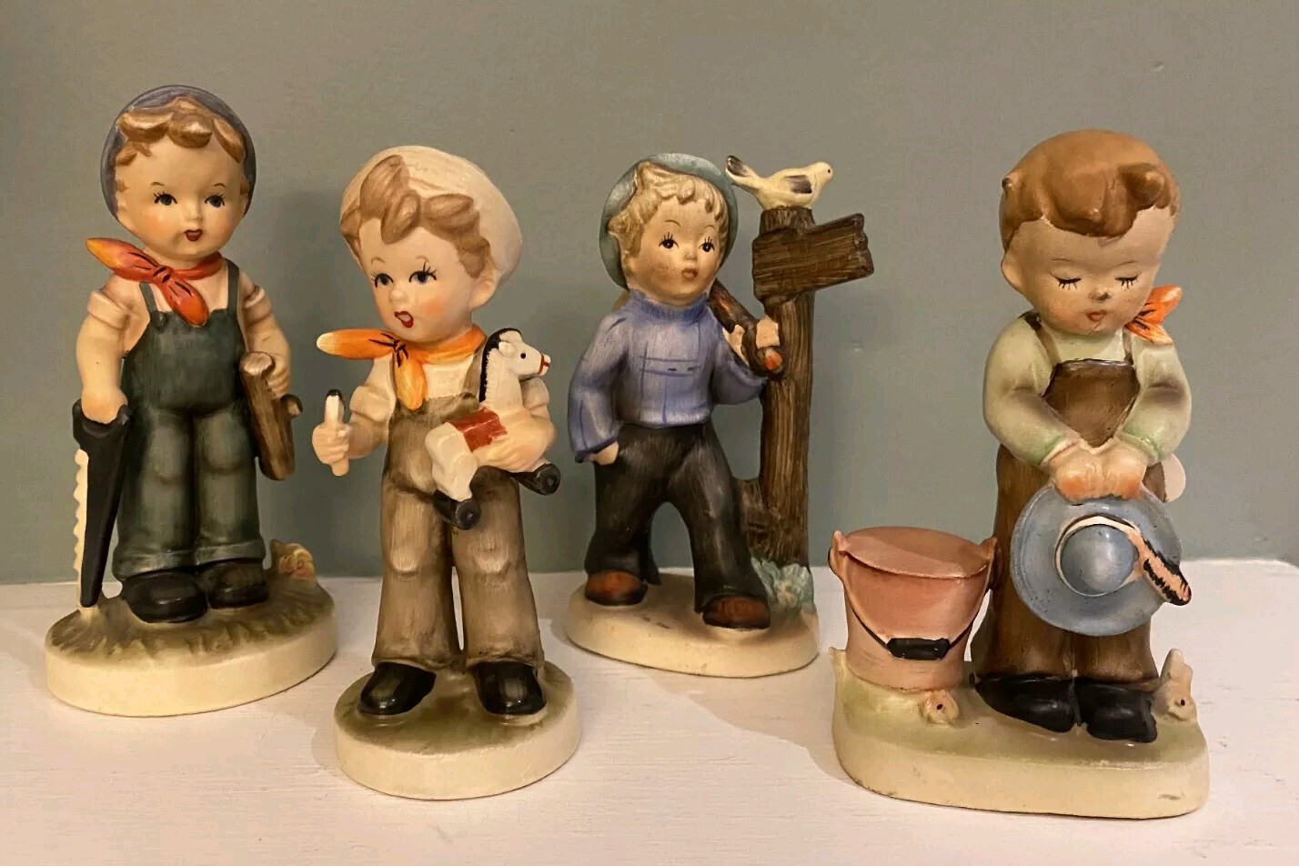 Erich Stauffer Pray Every Day Figurine Boy Praying(SIGNED, LTD) & Vagabond Japan
