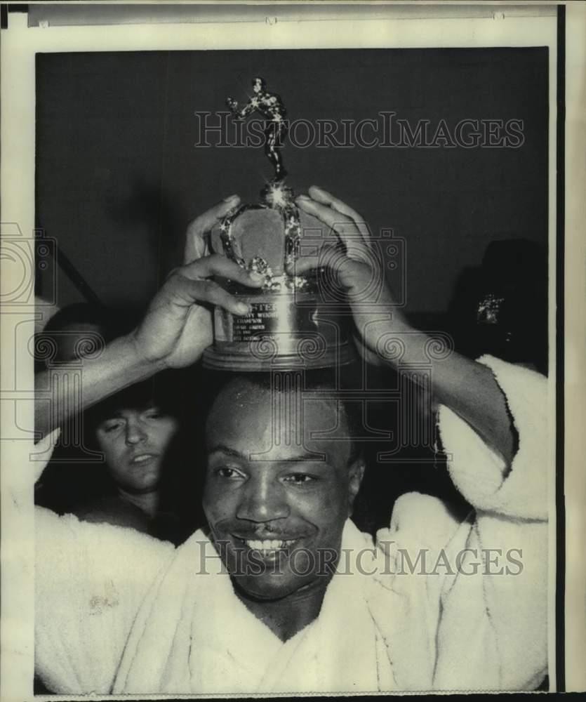 1968 Press Photo Light heavyweight boxing champion Bob Foster - nos13610