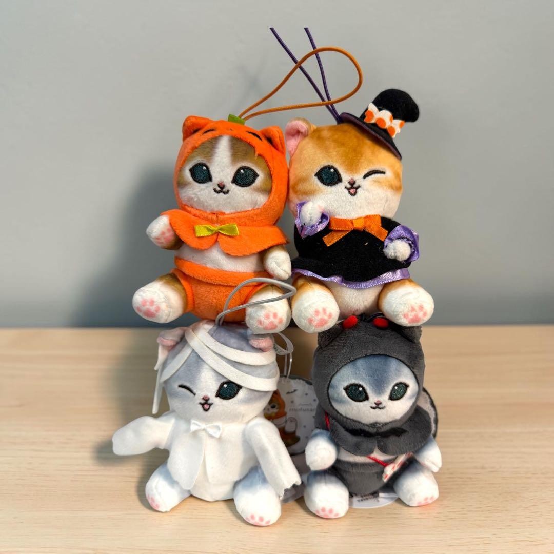 mofusand Halloween Mascot 4 Piece Set Tag Issue mofusand Halloween Mascot 4 Piece Set Tag Issue
