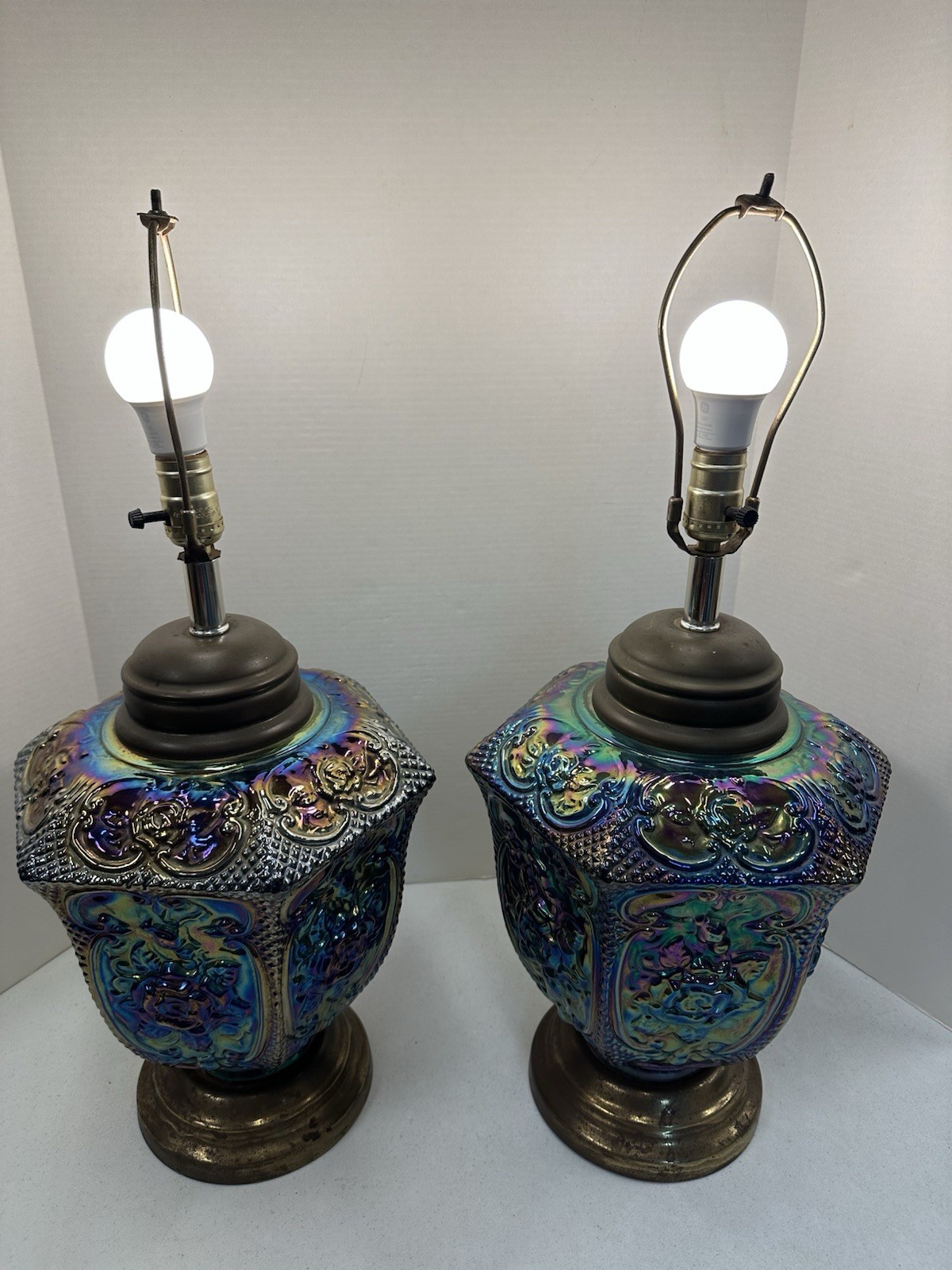 RARE Pair Vintage Carnival Glass Table Lamps Iridescent Rose Scrollwork