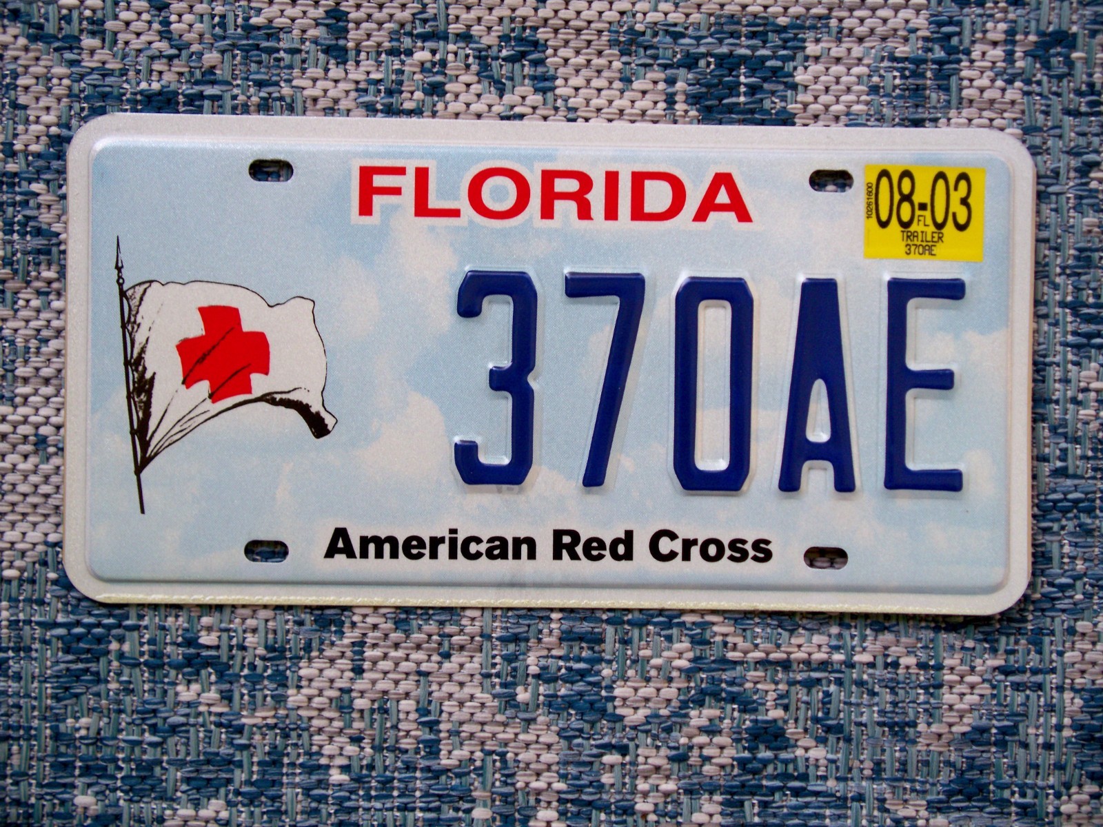 2003 Florida American Red Cross License Plate 370AE Mint Natural Discontinued 2003 Florida American Red Cross License Plate 370AE Mint Natural Discontinued