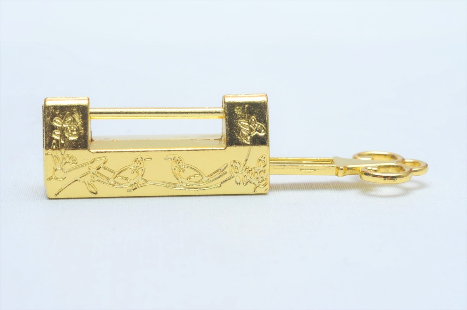 Vintage Small Brass Metal Lock With Key Lucky Gift Vintage Small Brass Metal Lock With Key Lucky Gift