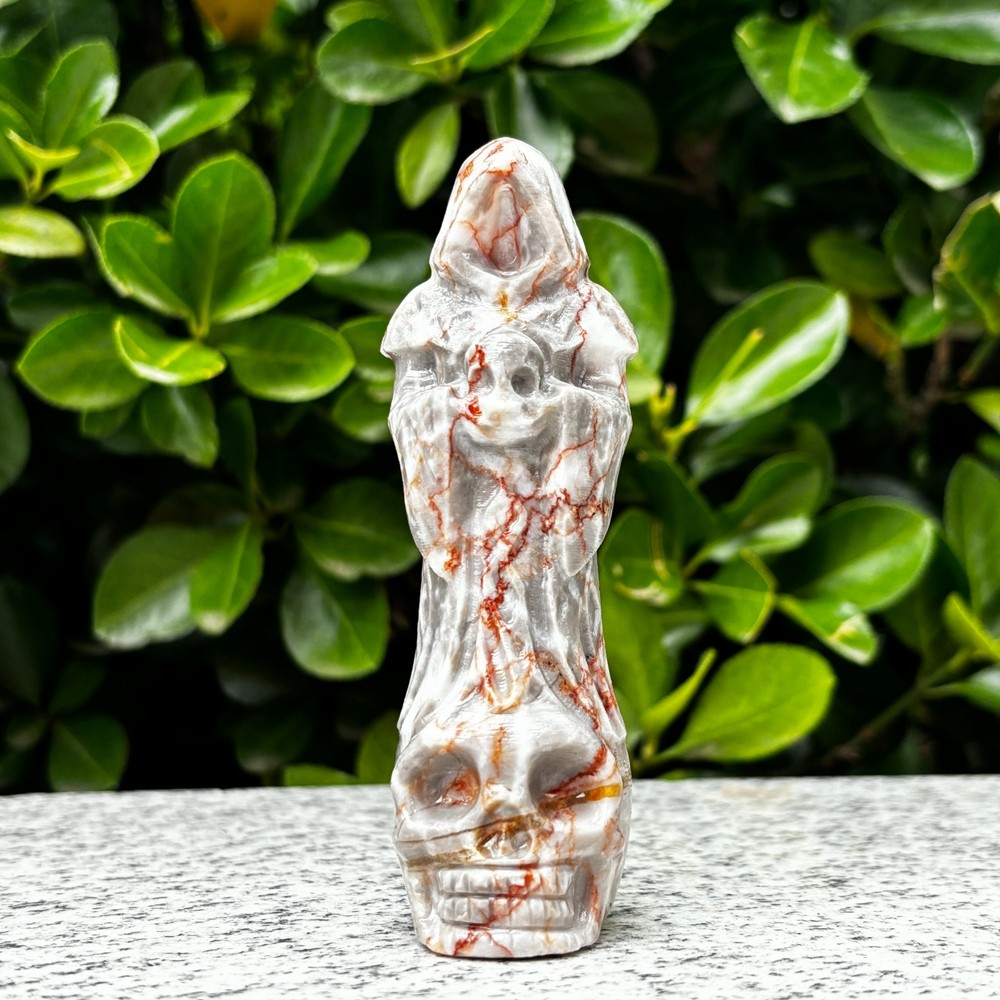 Natural Quartz Crystal Death Skull Carved Crystal Figurine Decor Halloween Gifts