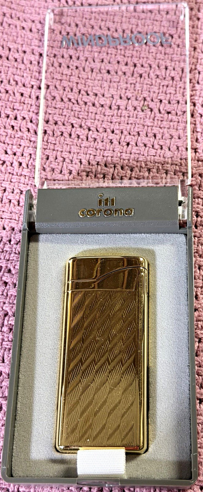 Vintage IM Corona Electronic Gas Lighter Gold Tone Engine Turned NIB w/ Case