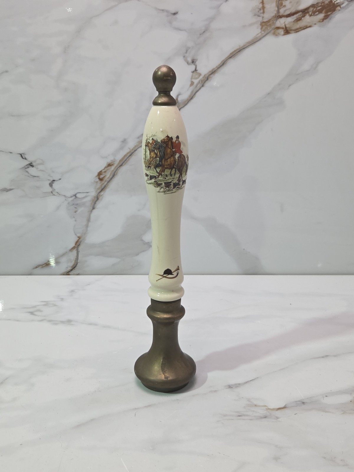 Vintage Beer Pump Handle Brass & Ceramic Hunting Scene Beer Tap Pull Vintage Beer Pump Handle Brass & Ceramic Hunting Scene Beer Tap Pull