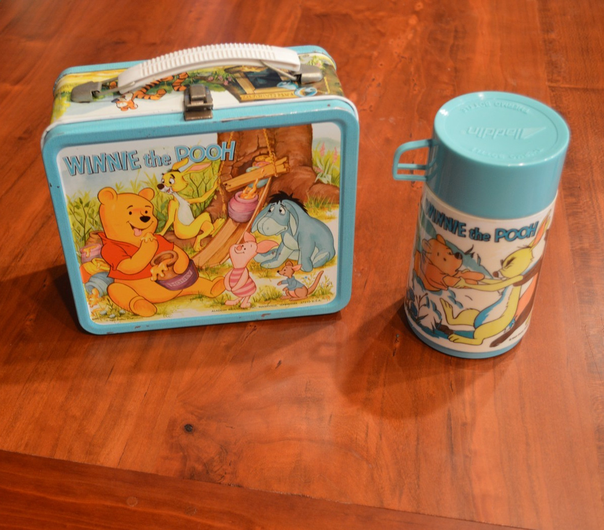 Vintage 1976  Disney Winnie the Pooh Metal Lunchbox with Thermos Aladdin