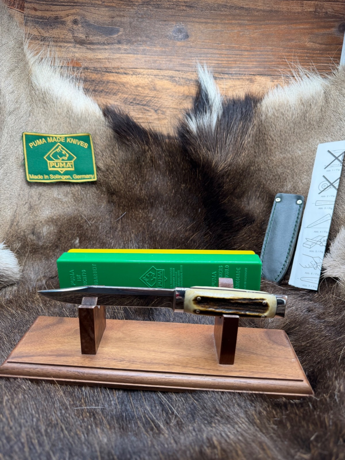 1978 Puma Vintage Bayermesser  3573 Knife With Stag Handles - Mint In Box A3