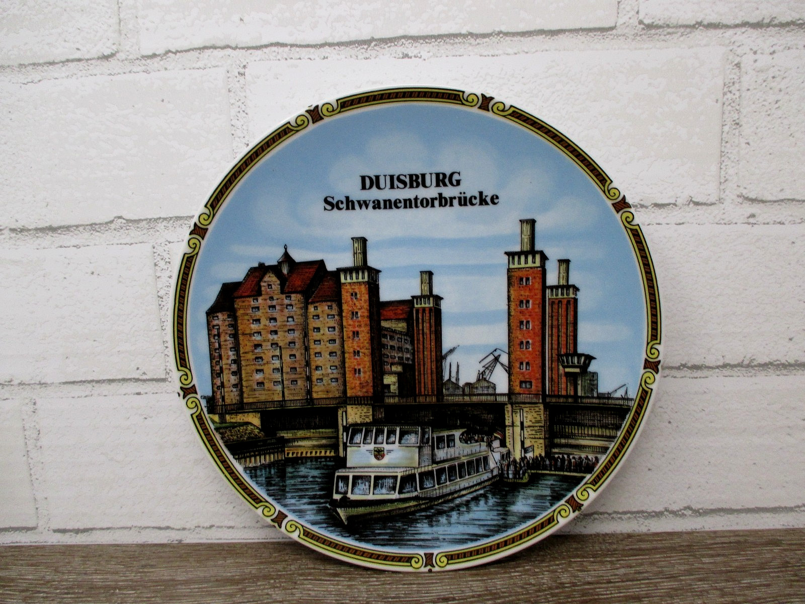 Theo Kuhn Burgwindheim DUISBURG SCHWANENTORBRUCKE Collectors Wall Plate Theo Kuhn Burgwindheim DUISBURG SCHWANENTORBRUCKE Collectors Wall Plate