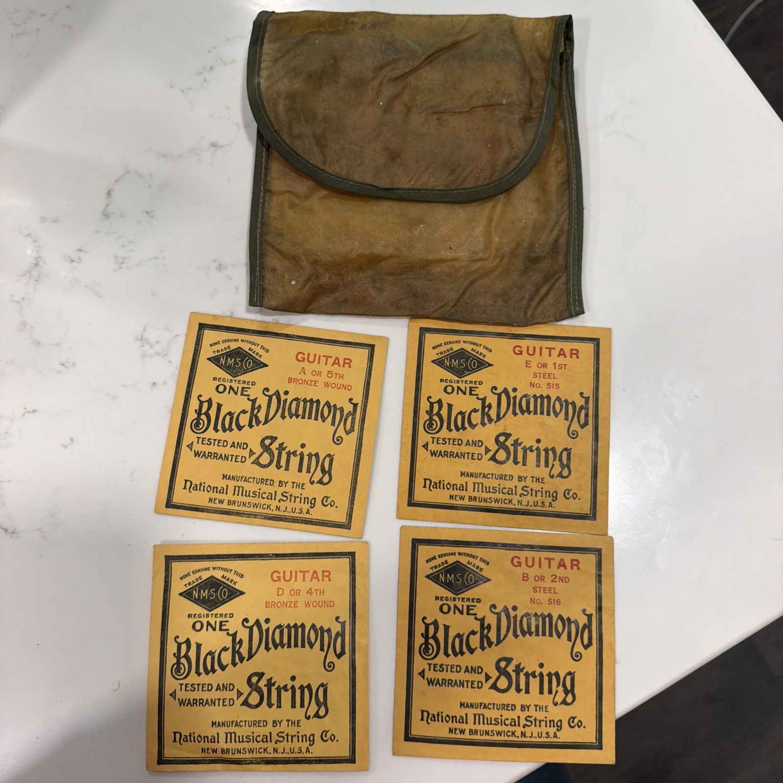 Vintage Black Diamond Guitar Strings Lot of 4 NOS w/ Original Case Pouch 1940s