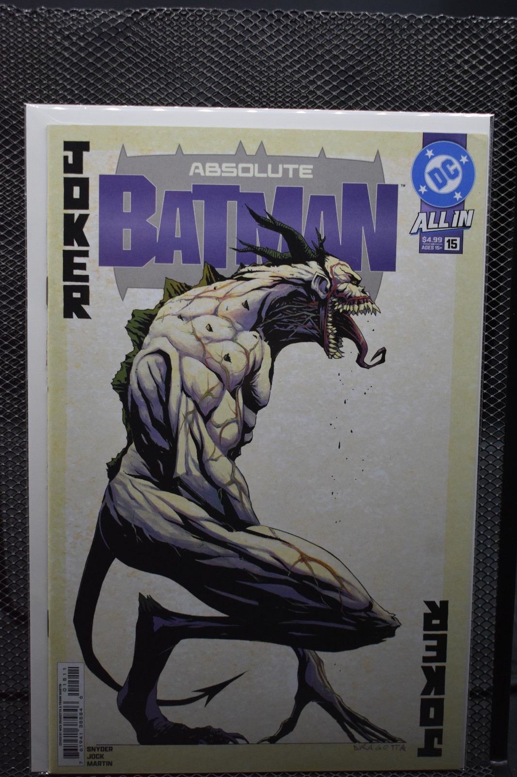 Absolute Batman #15 1st Print Nick Dragotta Cover A DC 2026 Scott Snyder 9.6 Absolute Batman #15 1st Print Nick Dragotta Cover A DC 2026 Scott Snyder 9.6