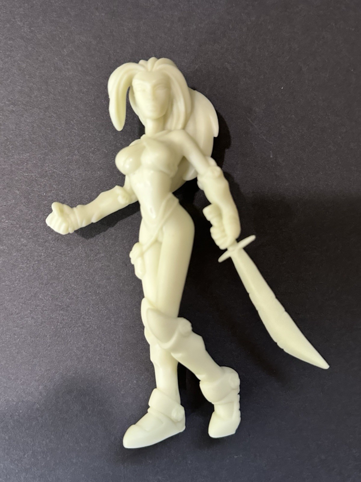 Rare 1997 Skybolt Toyz Creed Mai-Ling Glow 5 Rare 1997 Skybolt Toyz Creed Mai-Ling Glow 5