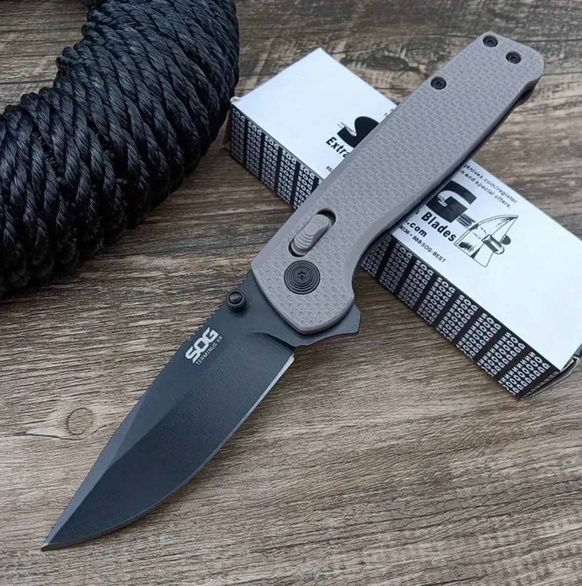 SOG Pocket Knife Terminus XR Style 3