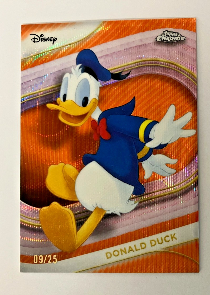 2025 DISNEY TOPPS CHROME DONALD DUCK ORANGE REFRACTOR CARD /25