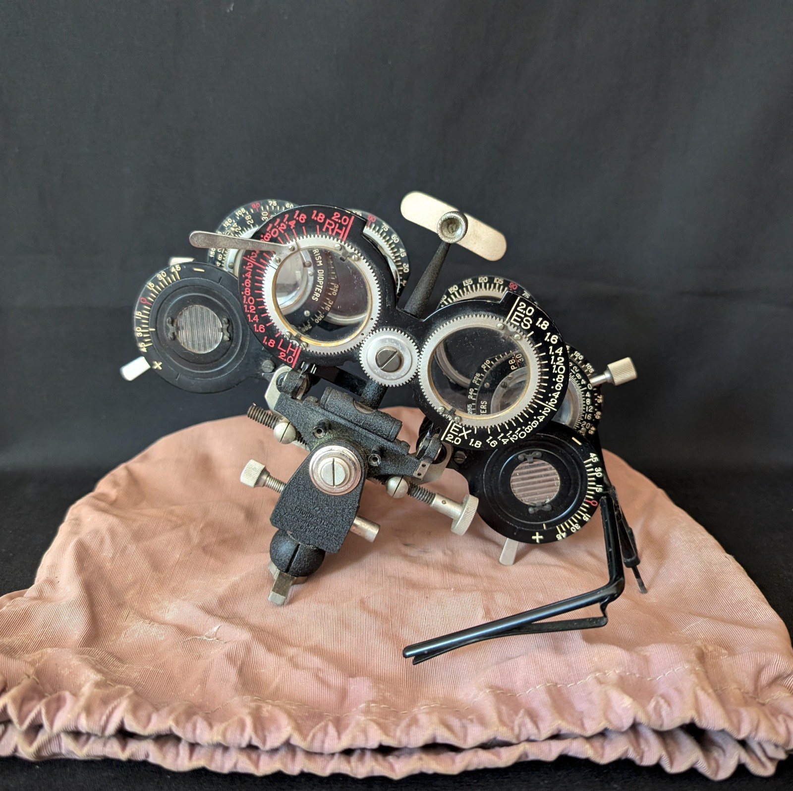 Vintage Antique American Optical Co. Pat\'s 1423091 Eye Test Phorometer - USA Vintage Antique American Optical Co. Pat\'s 1423091 Eye Test Phorometer - USA