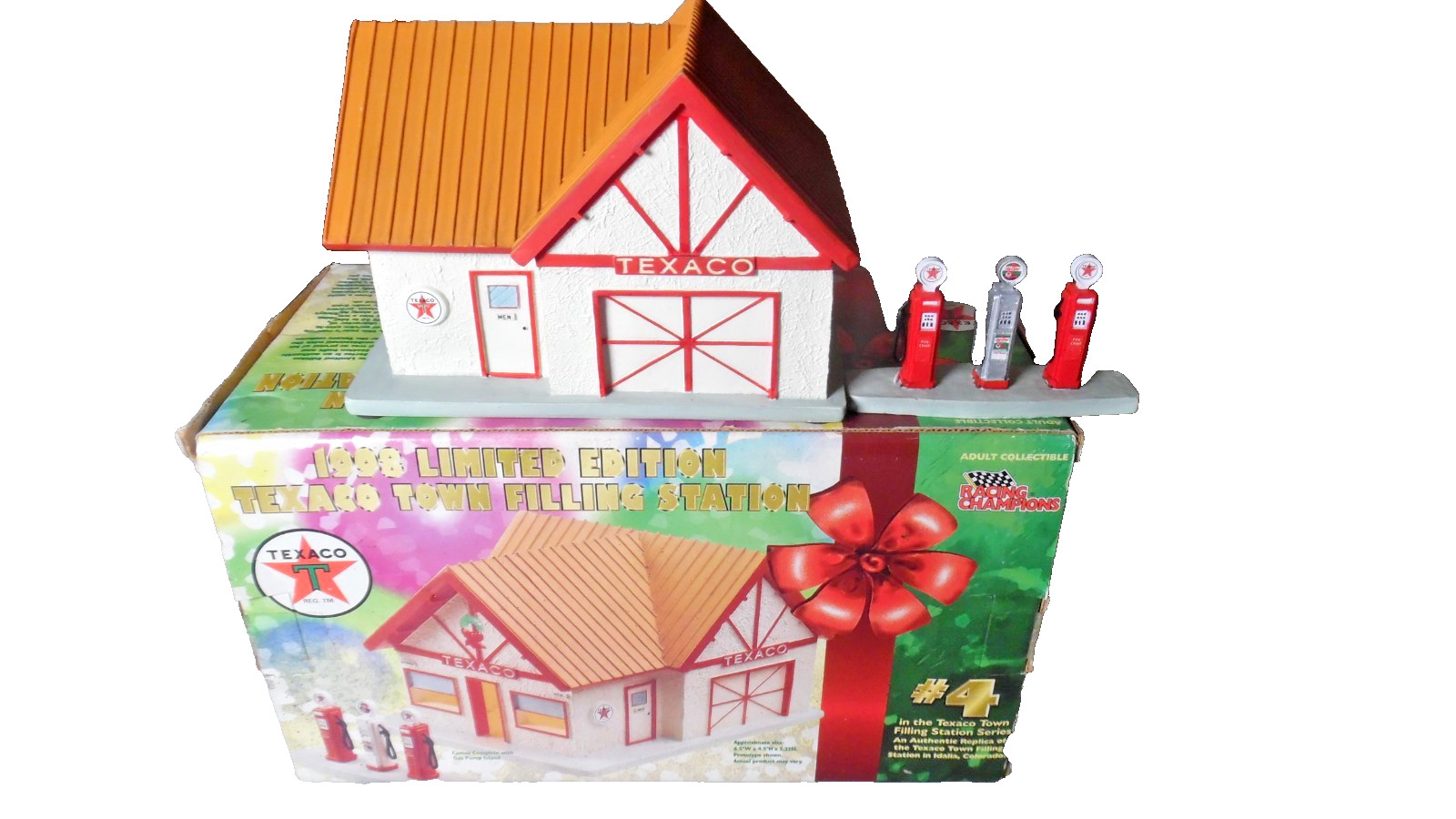 Racing Champions 09489T Texaco Town Porcelian Town Filling Station LTD Ed/New Racing Champions 09489T Texaco Town Porcelian Town Filling Station LTD Ed/New