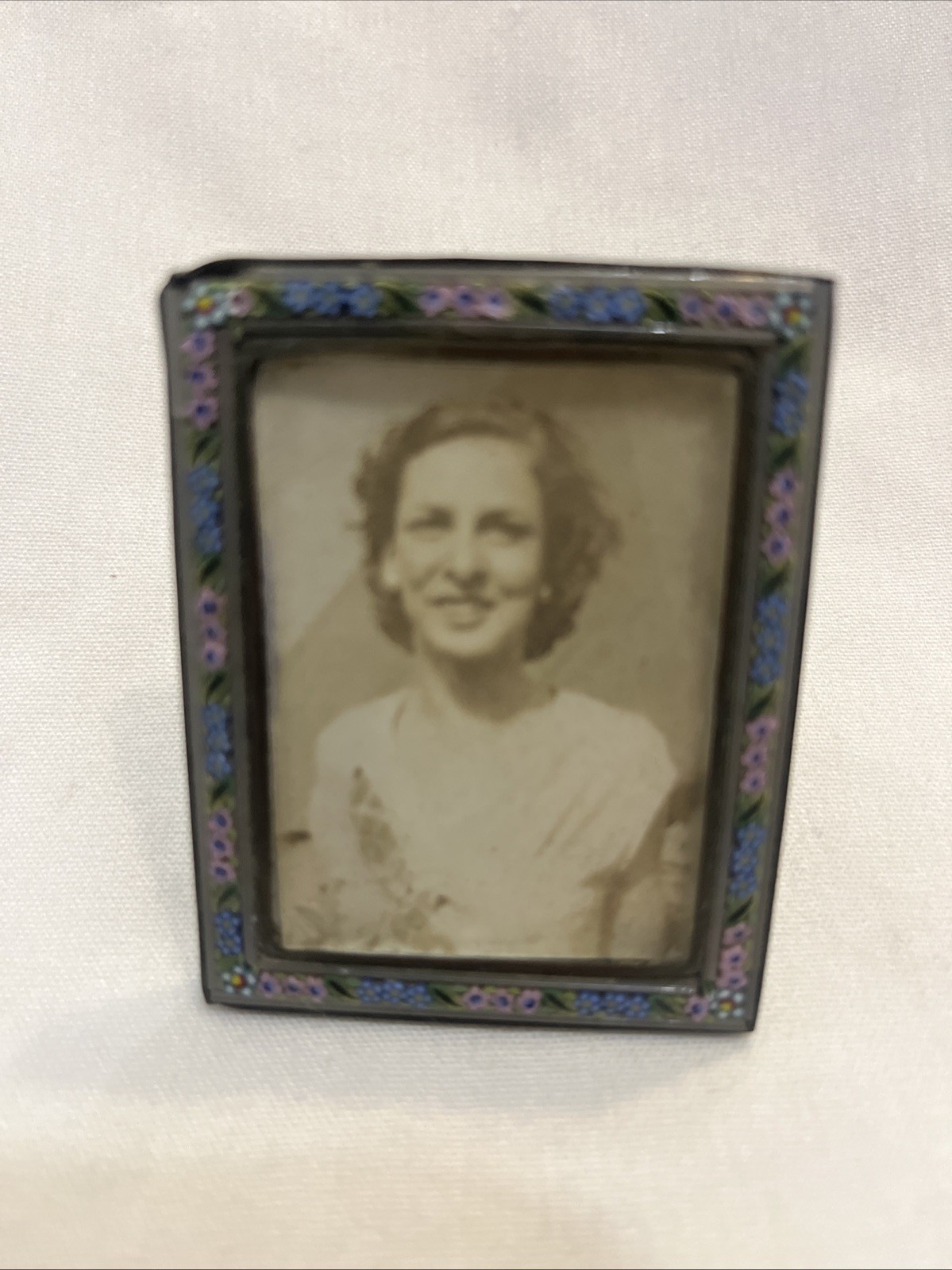 VTG Antique Italian Micro Mosaic Miniature Picture Frame Floral 2” X 2.5” RARE VTG Antique Italian Micro Mosaic Miniature Picture Frame Floral 2” X 2.5” RARE