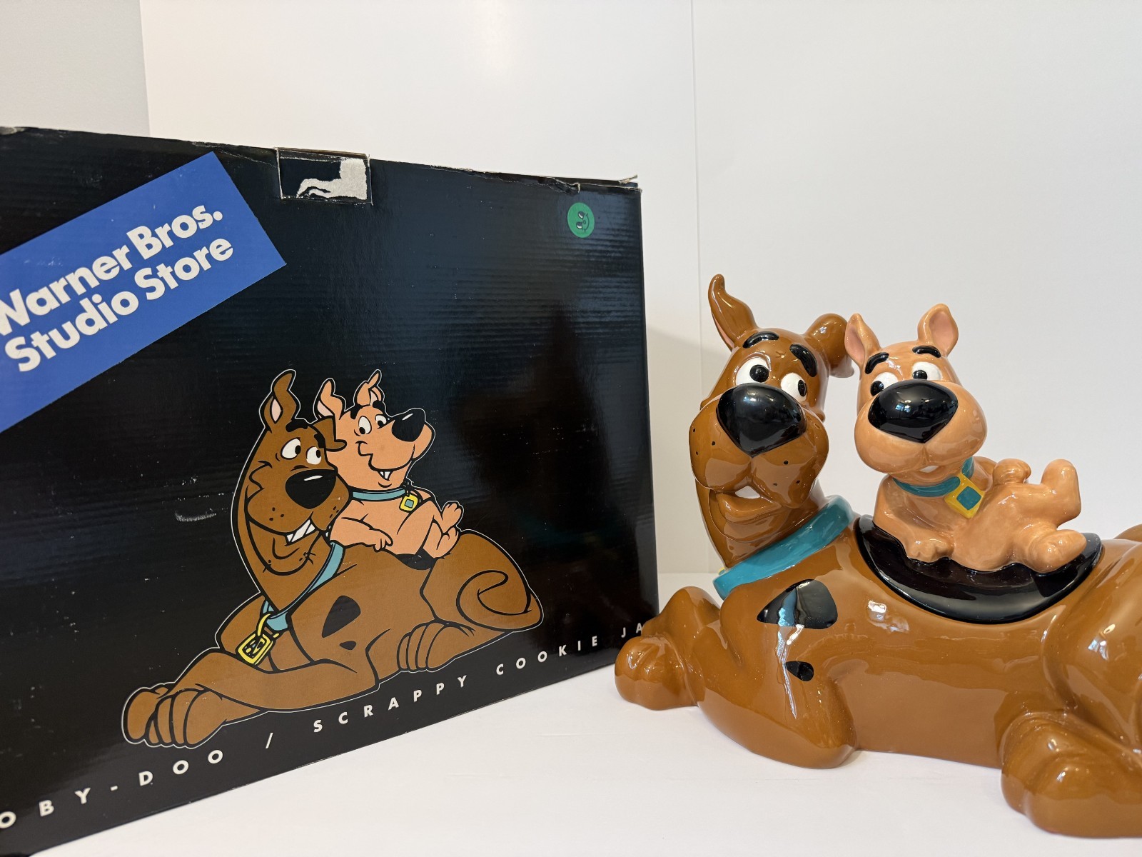 2000 WB Studio Store Hanna Barbera Scooby-Doo & Scrappy Cookie Jar Box CIB MINT