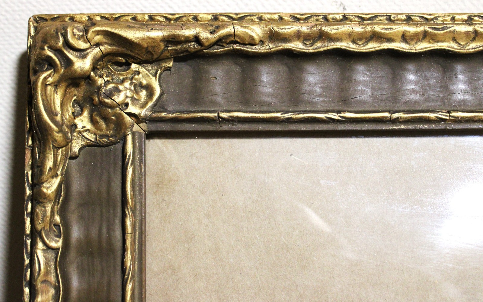 SUPERB FITS 9 X 12 ANTIQUE ARTS CRAFT WOOD FRAME ORNATE BUBBLE GLASS GOLD FRENCH