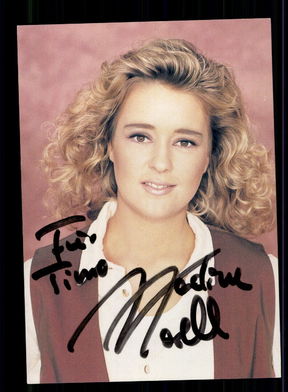Nadine Norell Autograph Card Original Signed ## BC 194675