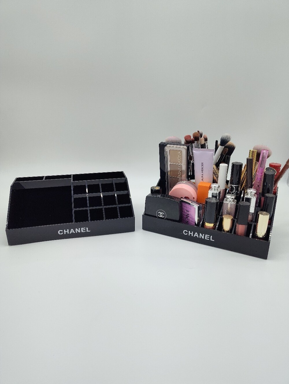 CHANEL Beauté Black Countertop Makeup Cosmetic Organizer Display NWOB CHANEL Beauté Black Countertop Makeup Cosmetic Organizer Display NWOB