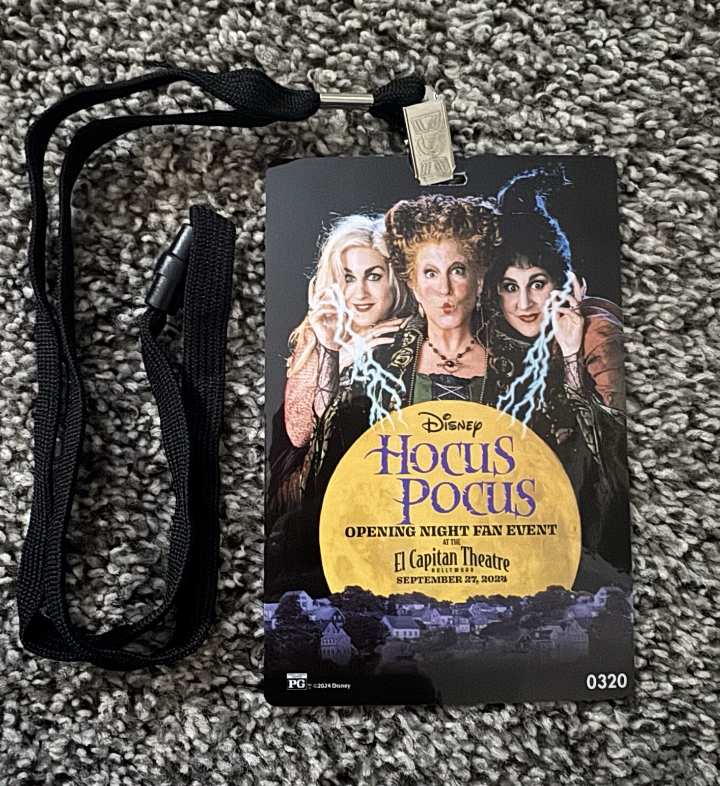 Rare El Captain Hollywood Disney Hocus Pocus Opening Night Fan Night Lanyard Rare El Captain Hollywood Disney Hocus Pocus Opening Night Fan Night Lanyard