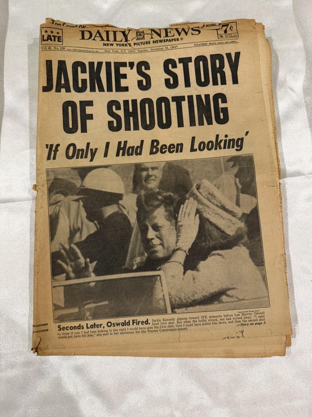 **JFK** Vintage New York Daily News November 24 1964 Jackie's Story Of Shooting **JFK** Vintage New York Daily News November 24 1964 Jackie's Story Of Shooting