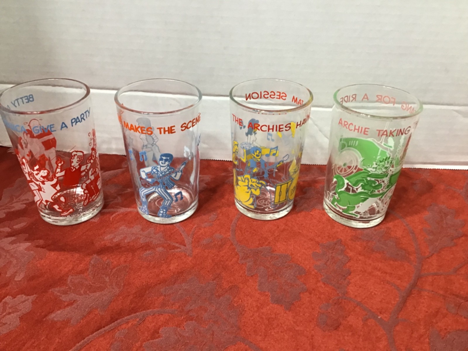 Vtg. 1971 The Archies Collectible Jelly Glasses Archie Comic 4 Glasses Vtg. 1971 The Archies Collectible Jelly Glasses Archie Comic 4 Glasses