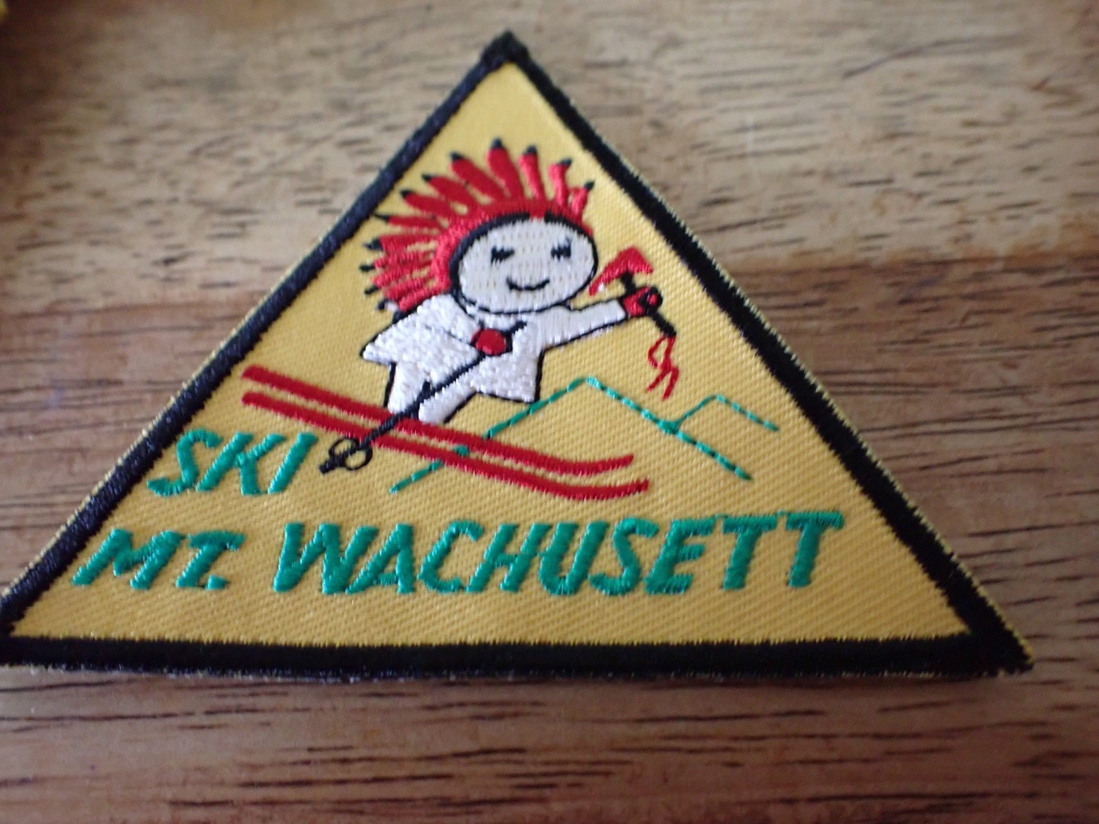 SKIING MOUNT WACHUSETT PRINCETON MASSACHUSETTS SKIING OBSOLETE PATCH BX E #12 SKIING MOUNT WACHUSETT PRINCETON MASSACHUSETTS SKIING OBSOLETE PATCH BX E #12