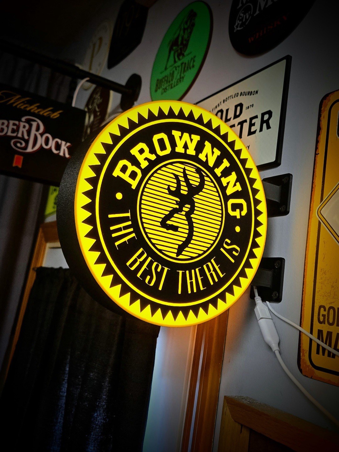 Browning Firearms - 13” Pub Style Dual Side Light Up LED Sign Pub Bar Mancave Browning Firearms - 13” Pub Style Dual Side Light Up LED Sign Pub Bar Mancave