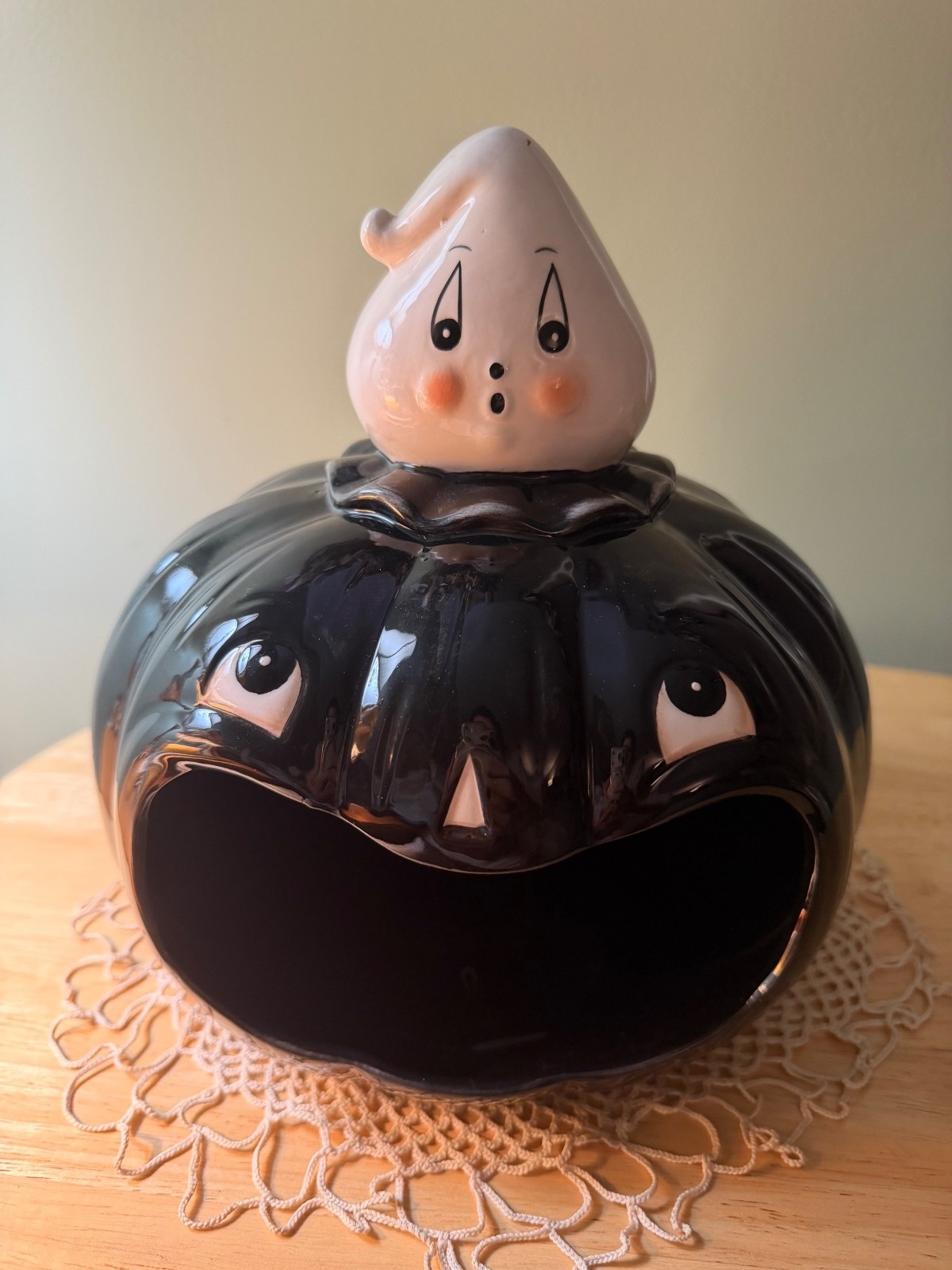 Very Rare Large Size Johanna Parker Black Pumpkin Ceramic Candy Holder Very Rare Large Size Johanna Parker Black Pumpkin Ceramic Candy Holder