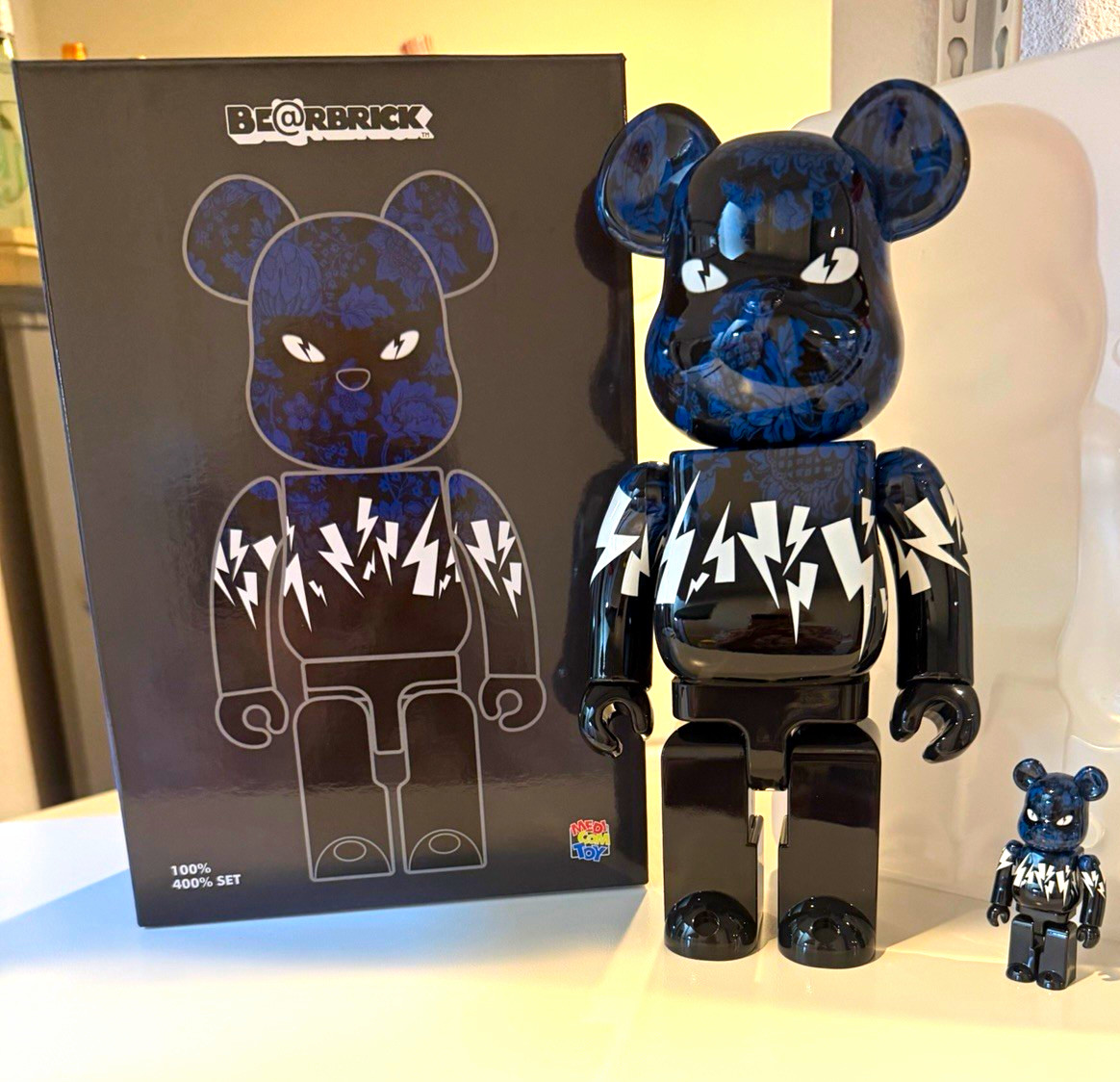 Medicom Toy Be@rbrick Neil Barrett Set 100% & 400% Black/Blue/White 15+
